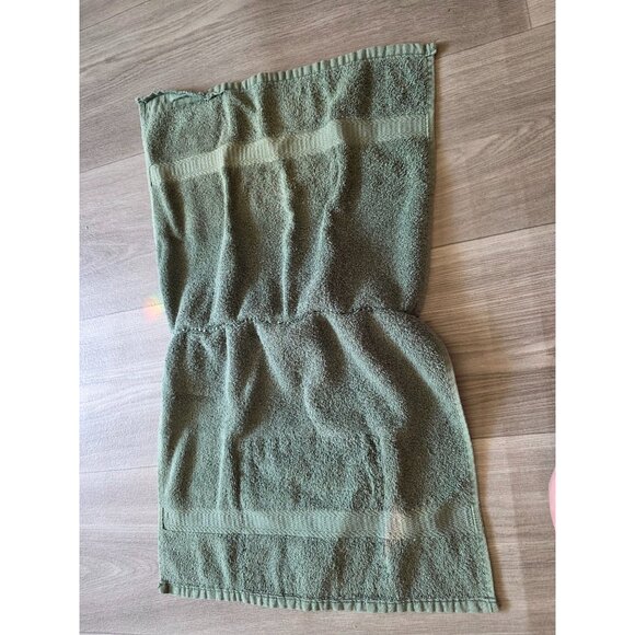 Handmade Crocheted Hanging Kitchen Towel Patchwork Star Pattern - Picture 5 of 6